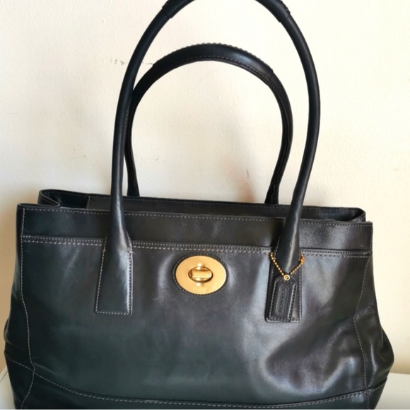 Coach Handbags - EUC COACH Leather VINTAGE Madison Madeleine Satchel Handbag Leather Black Gold
